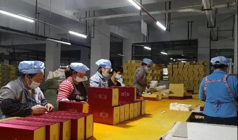 思南扶贫企业生产忙 群众增收有保障