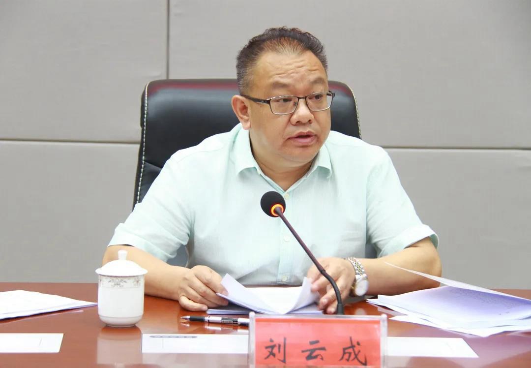思南县召开县委统一战线工作领导小组会议
