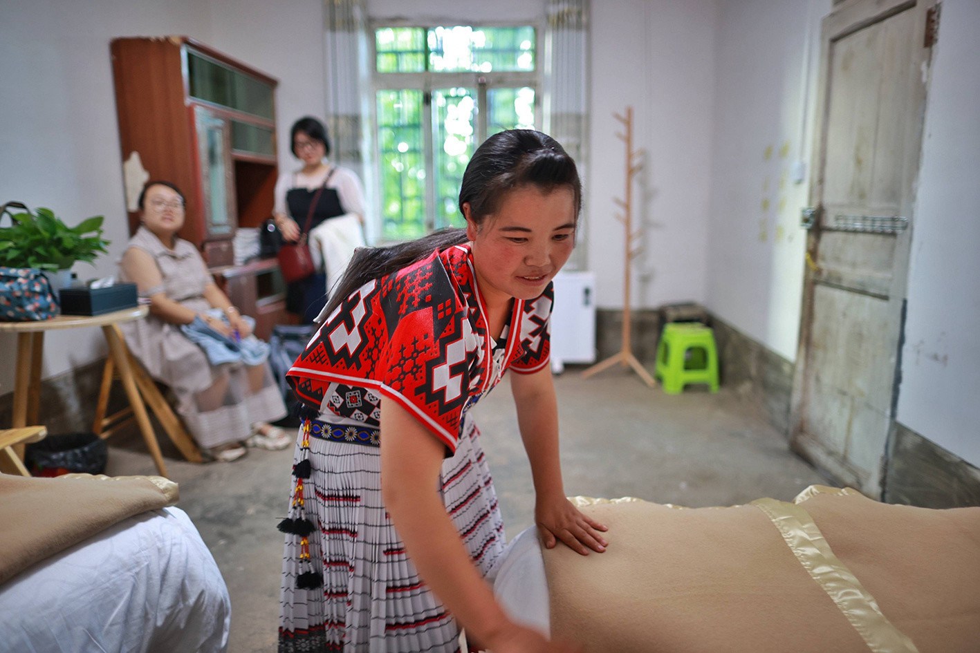 央媒看贵州·人民日报海外版 ▏青年台胞赫章行：“只有中国共产党能带领人民办成这样的事”