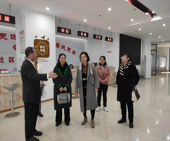 叶锋陪同派驻纪检监察组开展“侨胞之家”专项督查工作