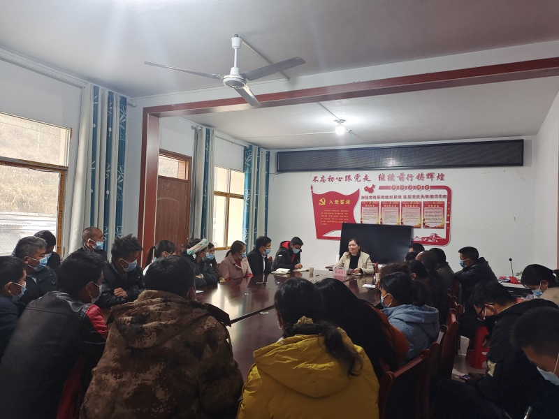 董道萍到黄土镇宣讲党的十九届六中全会和省委十二届十次全会、市委二届十三次全会精神