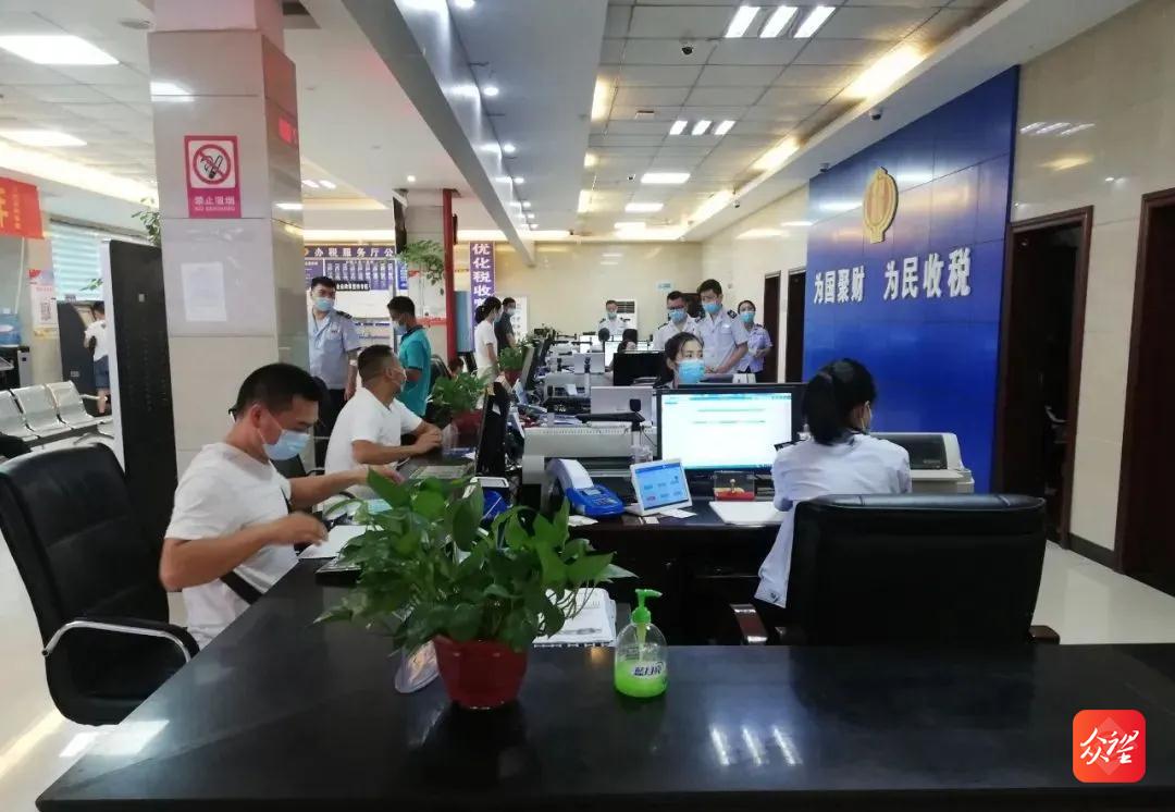 打造“贵人服务·一视铜仁·满意沿河”品牌 高质量优化营商环境