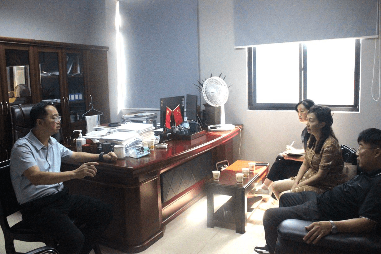 刘五星调研农工党组织建设工作