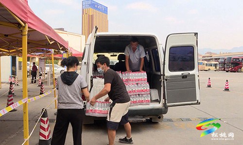 松桃爱心企业踊跃支援疫情防控一线