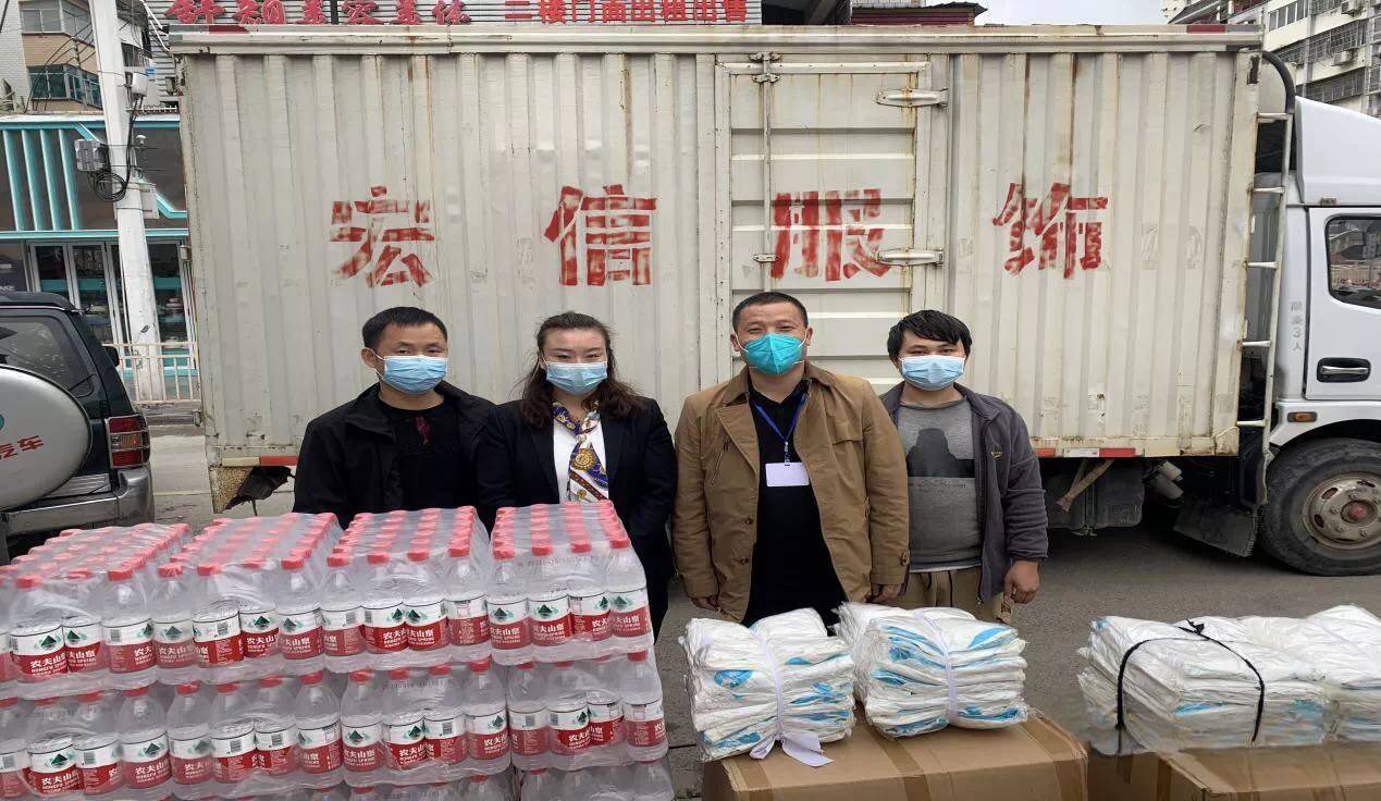 企业捐赠抗疫情 同心助力暖人心