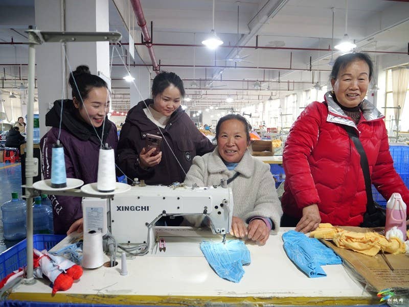 松桃：玩具企业复工忙 产业赋能惠民生