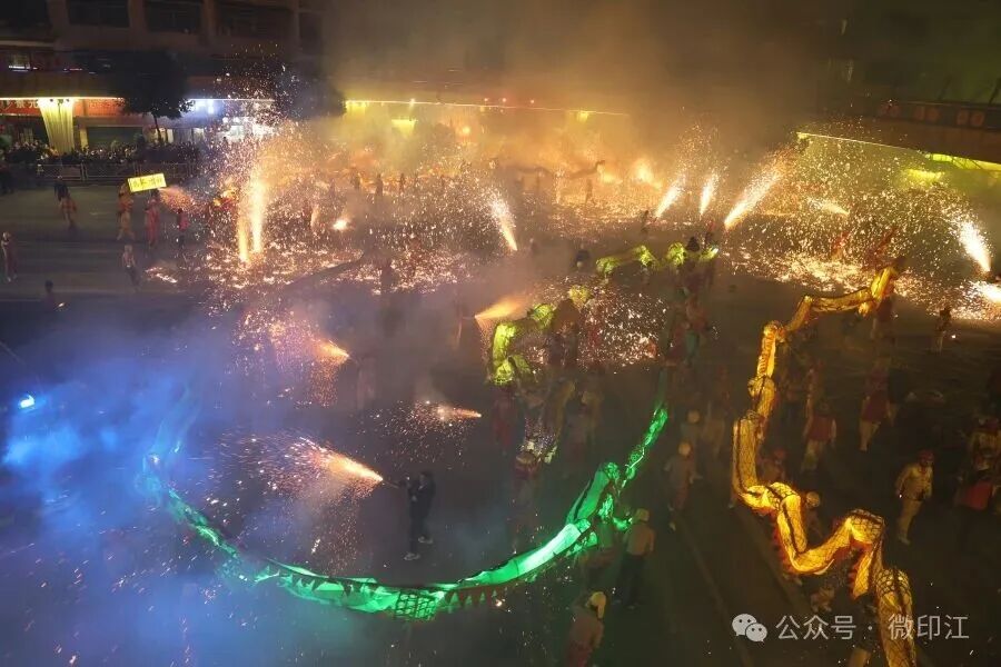 印江:舞龙嘘花闹元宵 民俗盛宴韵悠长