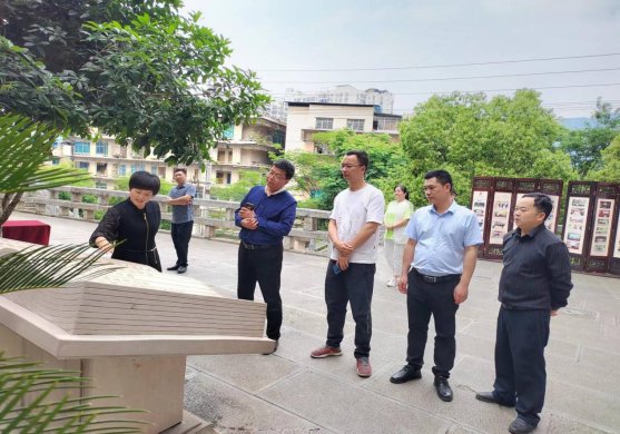 民族团结星河中的熠熠生辉“耕星者”