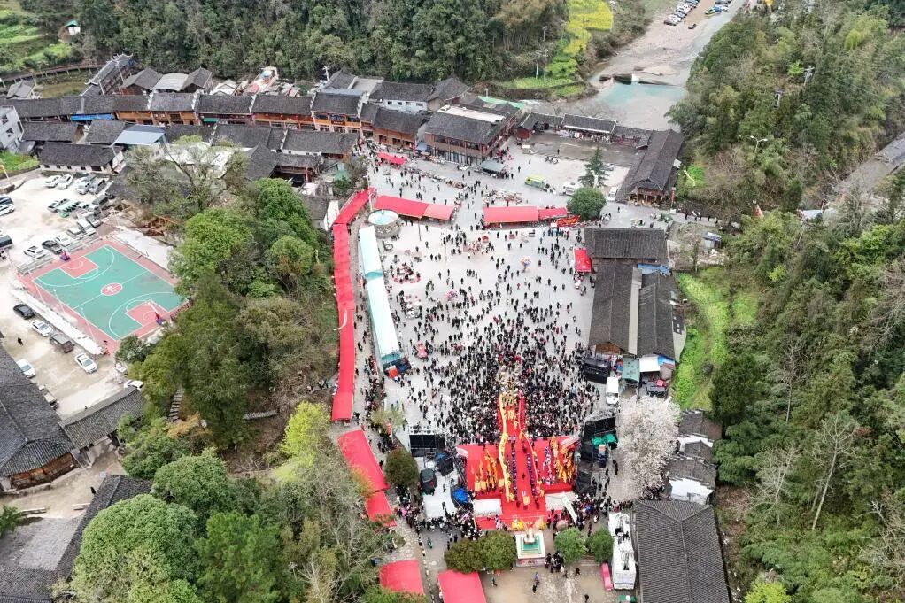 媒体看铜仁丨新华社聚焦尧上古寨：山水人文载乡愁